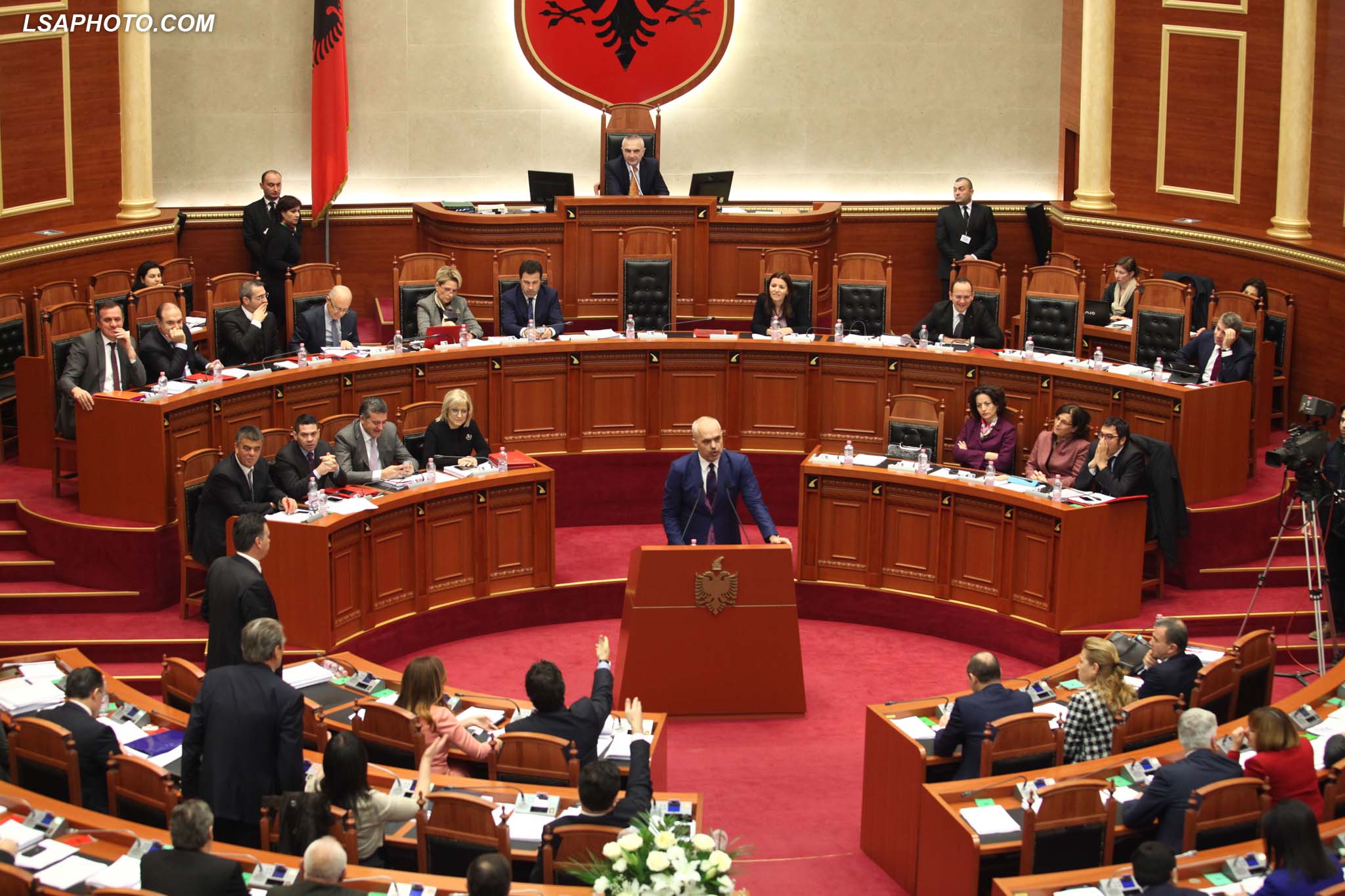 Ç’ka ndërmend LSI – a për mandatin e ri? Shpallet “ekipi”.