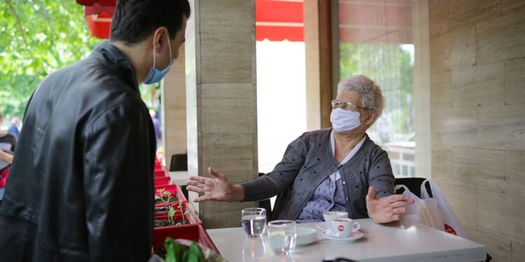 Basha: Qeveria Rama la në harresë biznesin e vogël