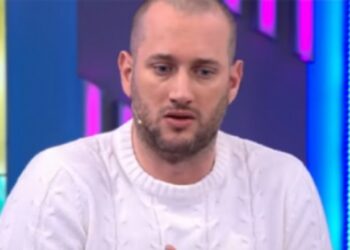 Florian Binaj revoltohet me ndjekësit, poston foton e analizave për koronavirusin: Jetoni jetën tuaj dhe kërkojini llogari vetes!