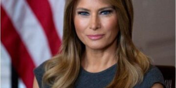 ‘Unë dua ta di se pse e bënë’, digjet ”Melania Trump” në vendin e lindjes së zonjës së parë të SHBA-ve