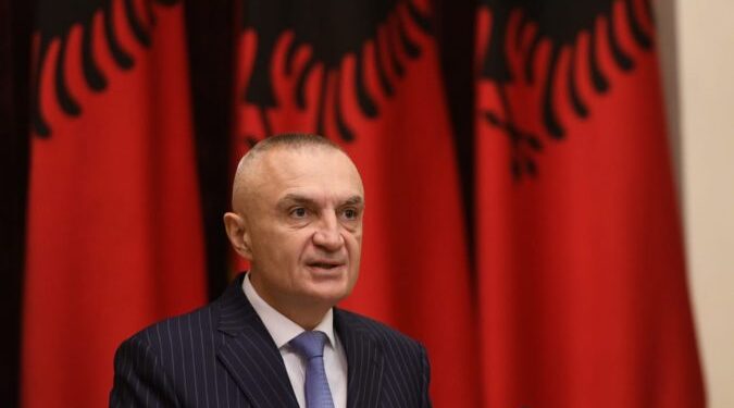 Meta mesazh socialistëve të ansamblesë: Rama ju ka marrë peng