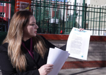 Dështimi me shkollat,PD : Mungojnë mjetet elementare për mësim, prindërit detyrohen të blejnë çdo gjë