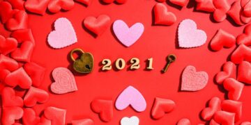 Lamtumirë beqarisë: 7 shenja të horoskopit që mund të gjejnë dashurinë në vitin 2021!