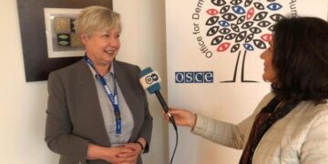 “Kemi pasur një shqetësim më të madh se shit-blerja e votës”, drejtuesja e misionit të OSBE/ODIHR: Qeveria vazhdoi biznesin në fushatë…!