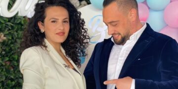 Me fitoren e PS vjen dhe lajmi surprizë! Kryebashkiaku Arbana dhe bashkëshortja presin të bëhen prindër për herë të 5-të