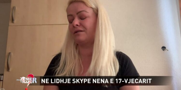 Gruaja 33 vjeçare tregon brengën e jetës: Ish-burri më vuri pistoletën te koka dhe më detyroi që të…