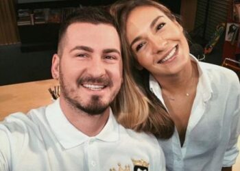 Moderatorja feston sot ditëlindjen, Isli Islami e surprizon në emision