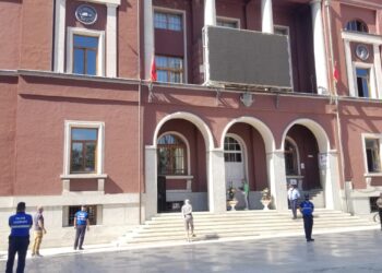 Durrës, kjo është lista e 11 objekteve që do të prishen dhe rindërtohen në të njëjtin truall