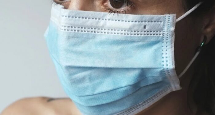 Komiteti Teknik merr VENDIMIN: Mbajtja e MASKAVE do bëhet ME DETYRIM