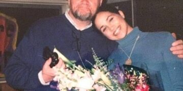 Marrëdhëniet e këqija babë e bijë i merr vesh e gjithë bota, libri i Megan Markle shkakton ‘furtunë’, më i shituri në Amazon!