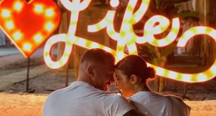 ‘Jeta ime nuk është perfekte, por e dua…’, Jonida Maliqi publikon fotot romantike me Romeon