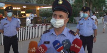 Muzikë pas orës 20:00 dhe shkelje të tjera, Policia e Durrësit kontrolle në plazhe