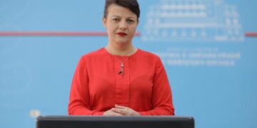 Dy jetë të humbura tek Infektivi, MSH: Konfirmohen 96 raste të reja, situatë shumë serioze në spital