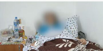 Inxhinierja e ndërtimit në Tiranë 6 muaj pa ngrënë, gazetarja i shkon në shtëpi: Besoj te ringjallja e trupit! Muhabeti im ka marrë zgjidhje, tani e kanë në dorë… (VIDEO)