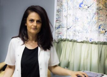 Nga dietat, disiplinimi i vakteve te intoleranca ushqimore, dietologia, Ledi Greca këshillon: Si të dobësohemi pas karantinës