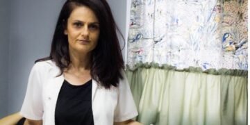 Nga dietat, disiplinimi i vakteve te intoleranca ushqimore, dietologia, Ledi Greca këshillon: Si të dobësohemi pas karantinës
