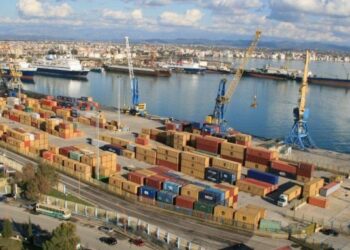 Si po e zhvendos koronavirusi tregtinë me jashtë. Nga “sundimi” i Italisë, trend i ri është …