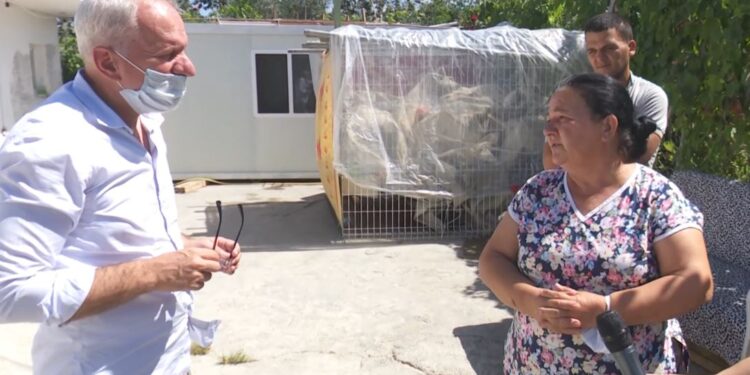 “Ika te kryetarja e Bashkisë, nuk kam çfarë të bëj thotë”, PD: 9 muaj pas tërmetit, banorët e Durrësit akoma nuk po gjejnë zgjidhje.