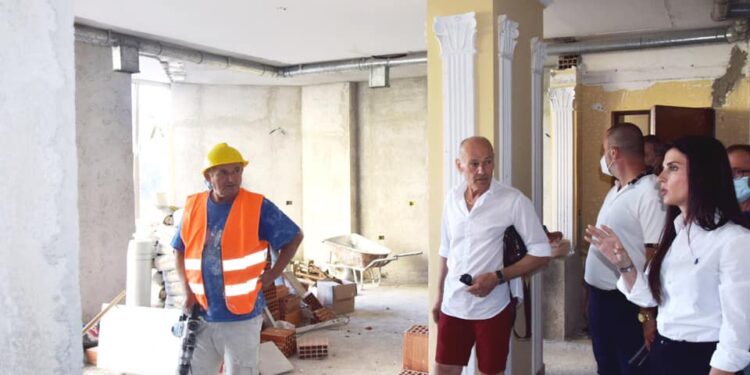 Nis puna për riparimin e dëmeve në apartamentet e dëmtuara nga tërmeti në Durrës