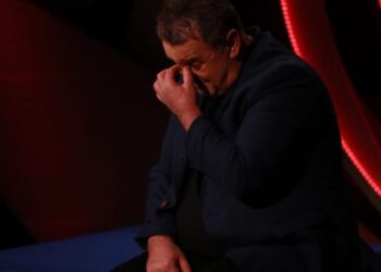 “Na ke kërkuar të mos derdhim lot”, Agron Llakaj jep lajmin e hidhur për personin e dashur: Udhë të mbarë drejt Zotit…