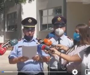 Dita e parë e shkollës,  Policia e Shtetit apel prindërve: Shmangni grumbullimet jashtë shkollave