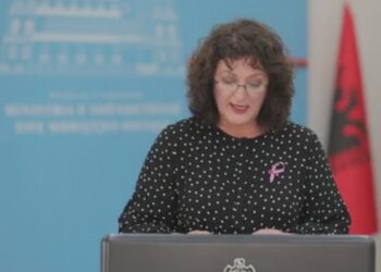 Nga e enjta kudo me maska. ISHP: Ja kush përjashtohen, gjoba 30 mijë lekë