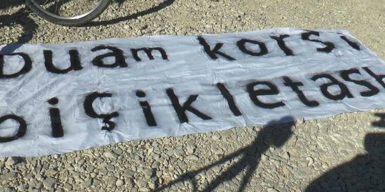 Punimet pa cilësi dhe mungesa e korsive të biçikletave, reagojnë aktivistët e “Durrësi Aktiv”