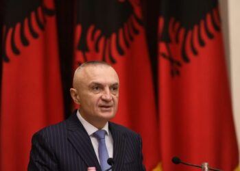 Meta mesazh socialistëve të ansamblesë: Rama ju ka marrë peng