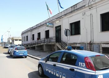Në autostradë me 2.3 kg kokainë në makinë, arrestohet shqiptari në Itali