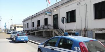 Në autostradë me 2.3 kg kokainë në makinë, arrestohet shqiptari në Itali