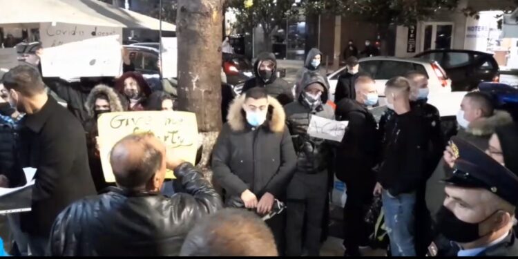 Protestuan për ngjarjen ku humbi jetën 25 vjeçari, proçedohen penalisht organizatorët