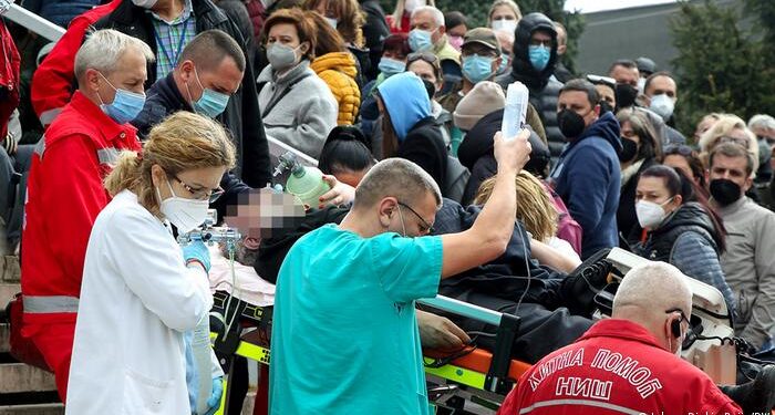 “DW” analizon situatën në Ballkanin Perëndimor: Dallime të mëdha në fushatat e vaksinimit. Shqipëria e shtensionuar para zgjedhjeve