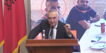 “Ti mprehin sopatat, lopatat e sfurqet për të dielën”/ Meta thirrje qytetarëve: Po u prek vota, ngrihuni me mua në krye