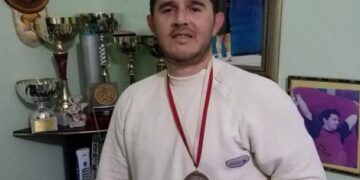 VIDEO/ “Ikni nga ky vend, kjo ka ngelur vetëm”, deklarata rrëqethëse e nën kampionit të Botës Ilir Suli: Pasi lashë sportin jam papunë sepse…