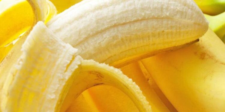 Pesë Probleme Shëndetësore që Bananet i Zgjidhin më Mirë se Vetë Ilaçet