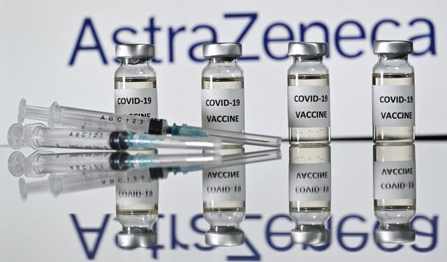Jepet vendimi për vaksinën Astra Zeneca / EMA: Krijon mpiksjen e gjakut, por jo…