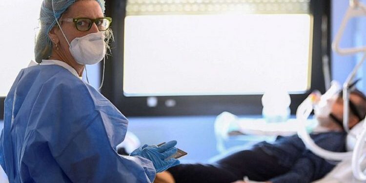 Pabarazi në vaksinim/ OBSH: Fundi i pandemisë është ende larg