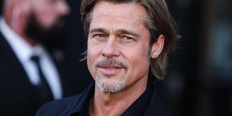 Do e shohim tani në pasarelat e modës! Ja se me cilën shtëpi modelingu ka firmosur Brad Pitt