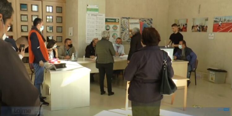 Proçesi i zgjedhjeve të 25 prillit, ja se si është përcjell moment pas momenti , nga kamerat e televizionit AdriaNet TV