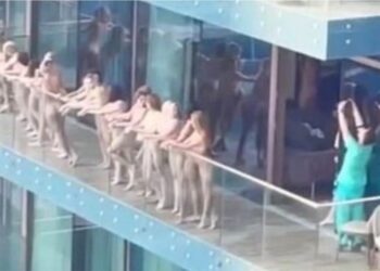 Alarmohet Dubai/ Modelet shfaqen nudo në ballkon, e pësojnë si mos më keq (Foto)