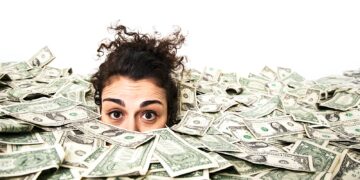 Bëhuni gati! Këto shenja horoskopi do të marrin një shpërblim financiar në ditët e ardhshme