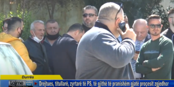 Durres/ Drejtues, titullarë, zyrtarë të PS, të gjithë të pranishëm gjatë proçesit zgjedhor