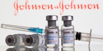 CDC del në konkluzionin e rëndësishëm për vaksinën ‘Johnson & Johnson’, asnjë lloj rasti me…