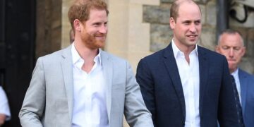 Tensione midis familjes mbretërore/ William: Kjo nuk është e drejtë, Harry vendosi famën para familjes