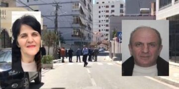 LAJMI I FUNDIT/ Ekzekutoi gruan pranë gjykatës në sy të djalit, jepet vendimi për burrin ish-polic