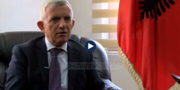 Punësim 6 muaj në Kosovë/ Të gjithë shtetasit nga Shqipëria me lejë qëndrimi nuk kanë nevojë për lejë pune