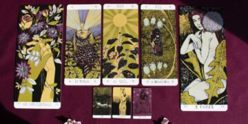 Ç`thonë Letrat Tarot për jetën romantike të çdo shenje horoskopi?