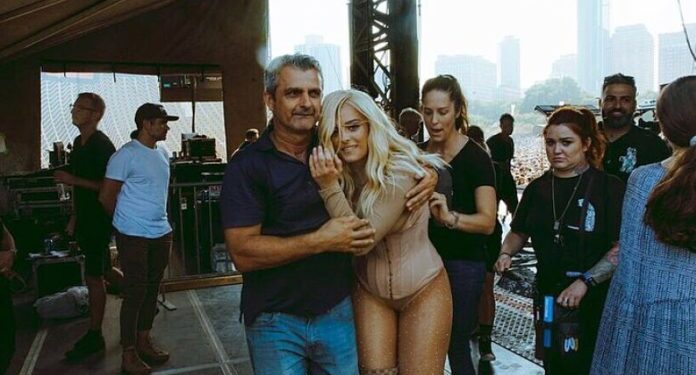“Babai im është nga Dibra”/ Bebe Rexha: Kemi kopsht me domate midis Los Anxheles