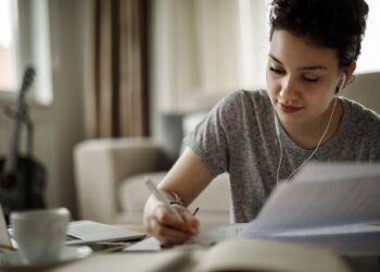 Sa të mirë jeni në studime, bazuar në shenjën tuaj të zodiakut